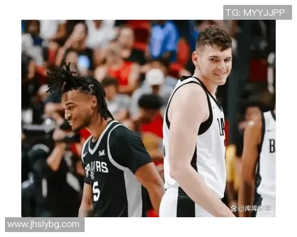 76人马刺夏季联赛激战正酣年轻球员展现无限潜力与激情