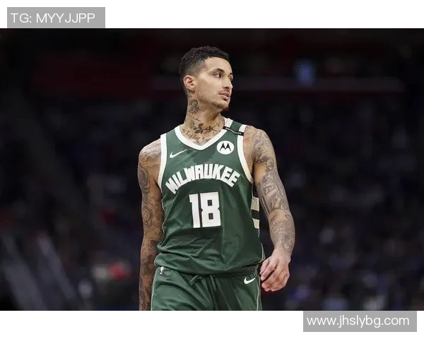 NBA雄鹿队签下利文斯顿：应对交易失败，增强阵容深度与竞争力